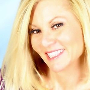 Meet your Posher, Charity